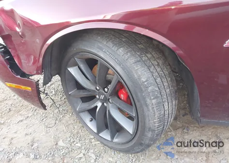 2019 Dodge Challenger R/T Scat Pack z USA, uszkodzony, nr VIN 2C3CDZFJ3KH741154